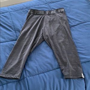 Black and grey medium VS ultimate cropped leggings